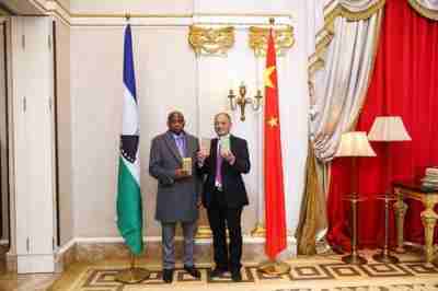 杏林承古训  	国药济苍生 记著名“岑岐山”品牌创始人吴焕兴