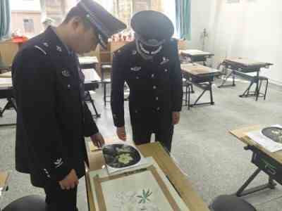 【国家安全日】东川监狱联合青海省图书馆到西宁市文苑小学开展校园安全教育